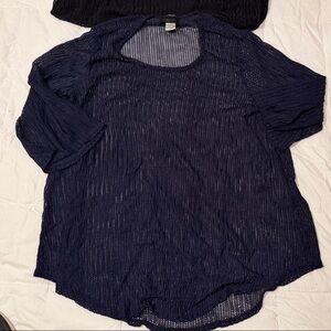 2 Jordan Taylor Chic Navy Blue and black Women's Blouses